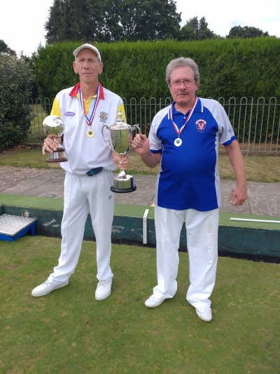 Ken Cutts Champ of Champ winner Paul Meckiff Runner up